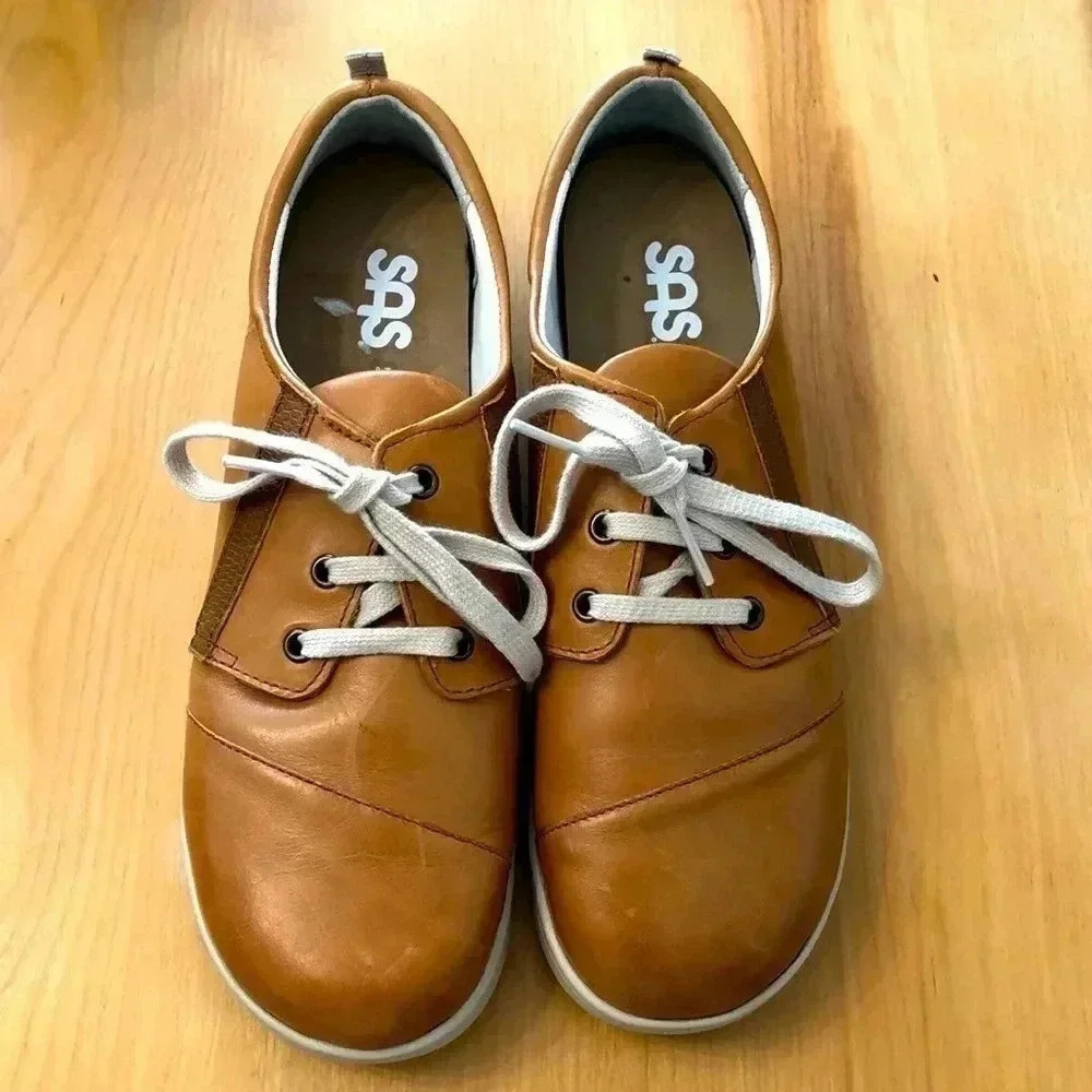 SAS Marnie leather sneaker